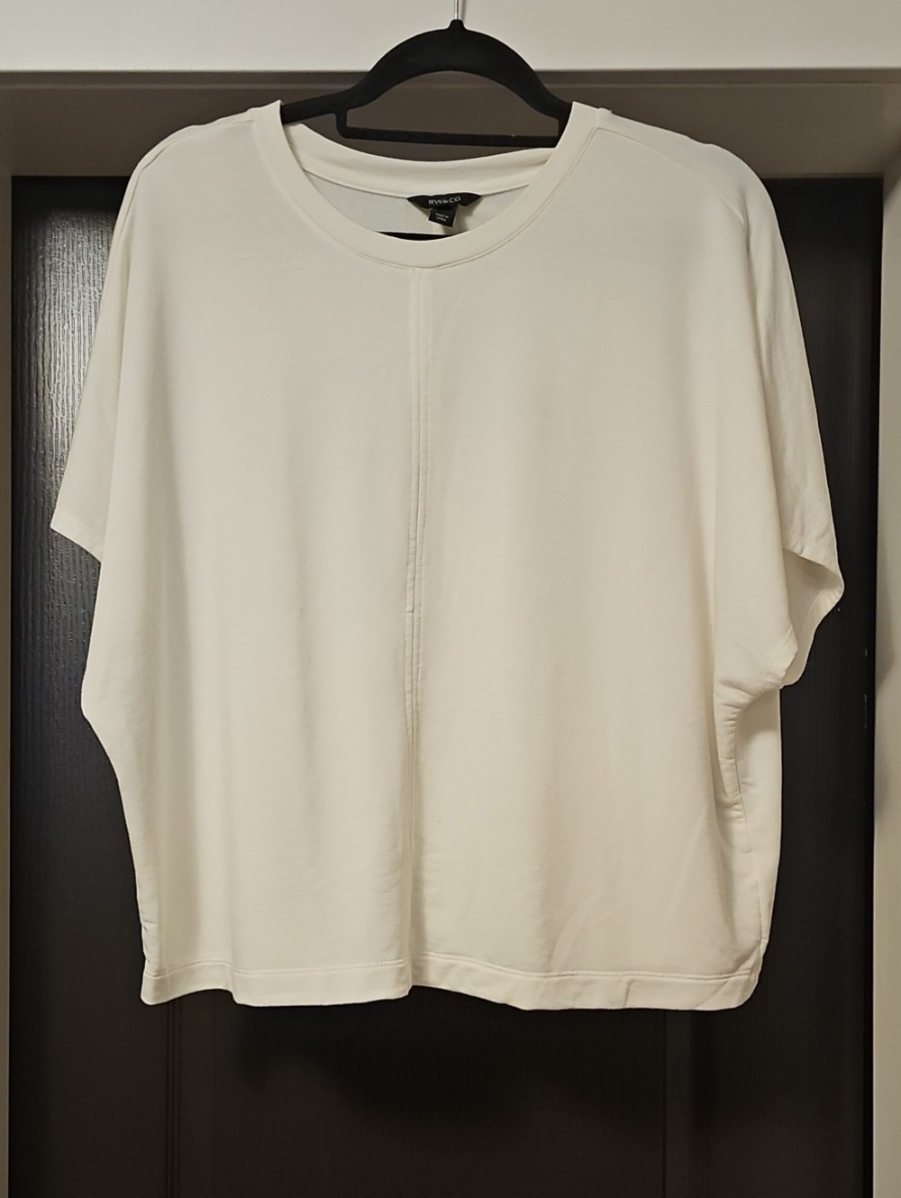 RW&CO. Cream Boxy Short-Sleeve Crew Neck Top